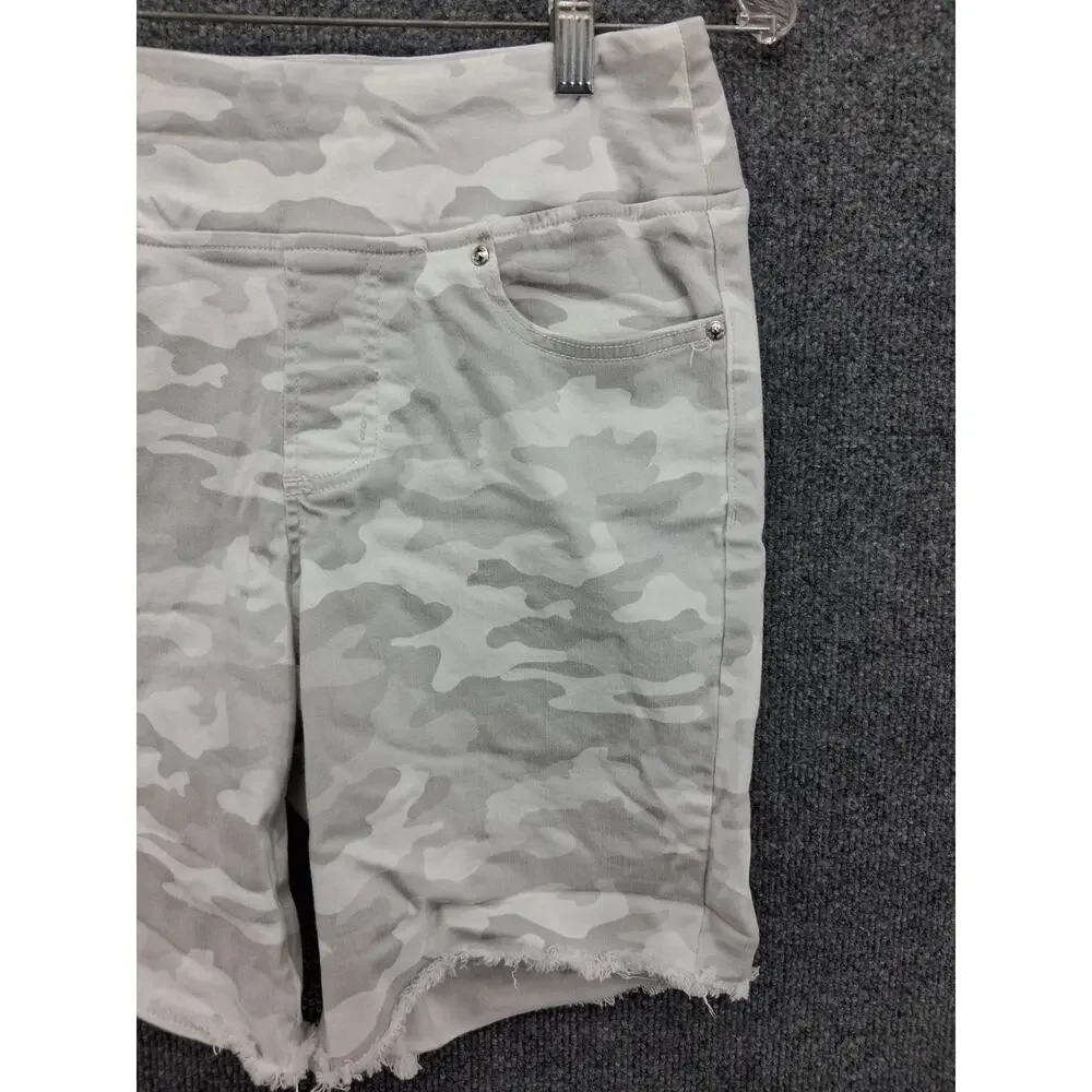 Belle By Kim Gravel Shorts Womens Size 6 White Grey Camo Camouflage - Picture 3 of 10